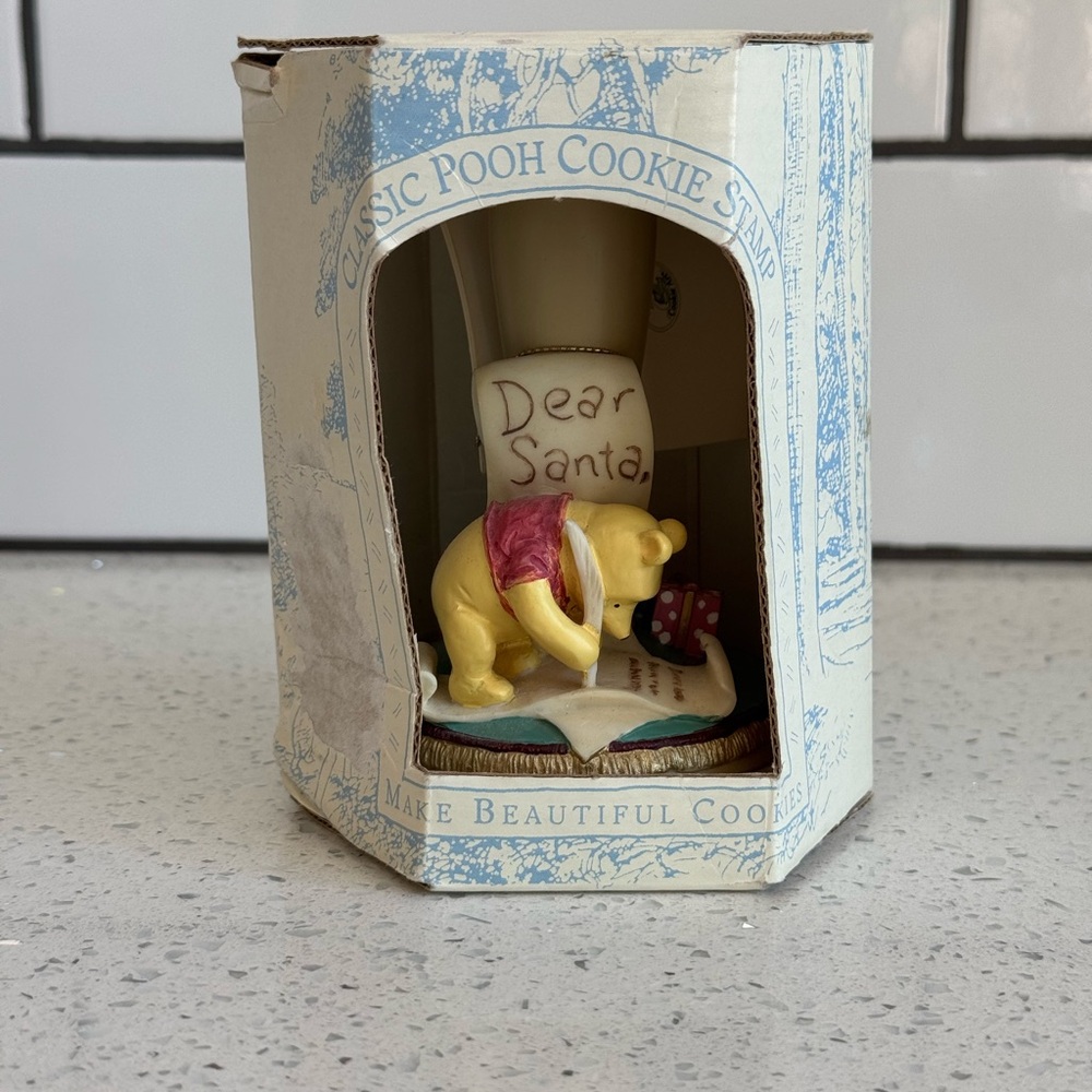 Charming Classic Pooh Cookie Stamp with Colorful Accents